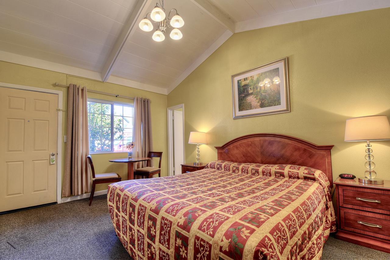Bayside Inn Monterey Exteriér fotografie