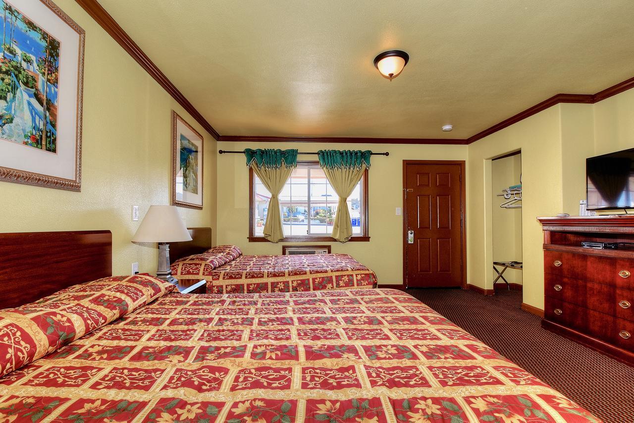 Bayside Inn Monterey Exteriér fotografie